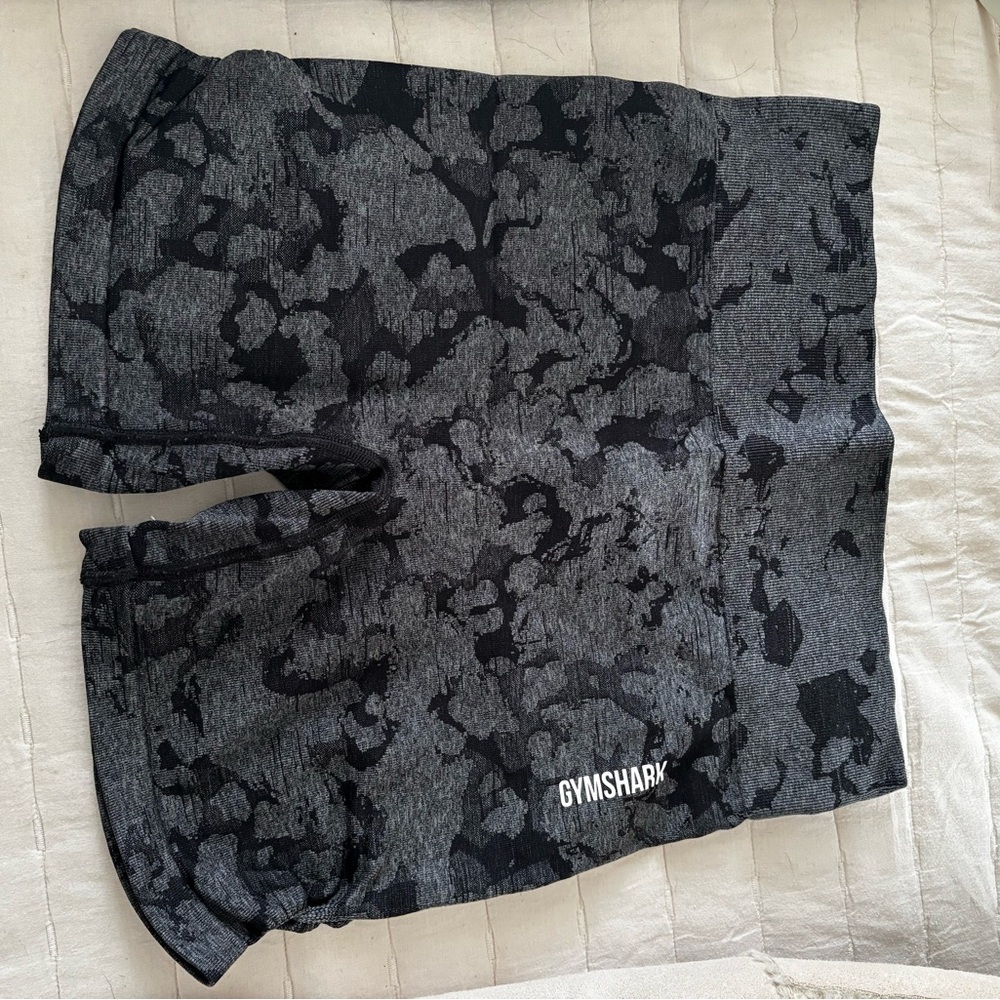 Gymshark Women's Black and Gray Bike Shorts